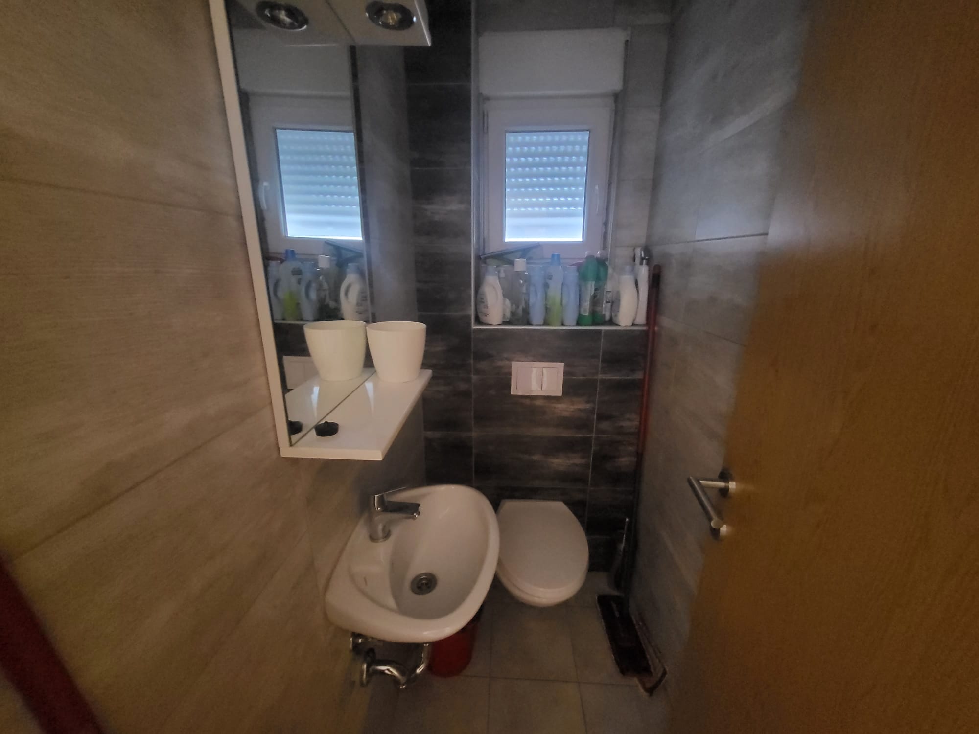 Image of Apartment - 2 Bedrooms - 1 Bathrooms for Sale in Budva-Budva-Montenegro, Image 9